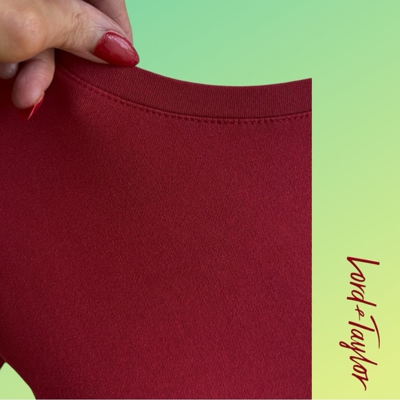Lord & Taylor Red Fitted Short Sleeve T-Shirt - Picture 4 of 8